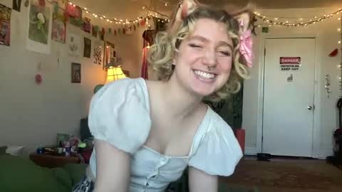 Sarah Rose online show from March 2, 5:47 pm