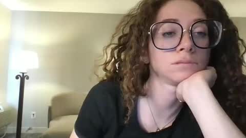 Snapshot of brattyprincess888 chatting on October 18, 10:47 pm Bratty Fit Girl online show from October 18, 10:47 pm