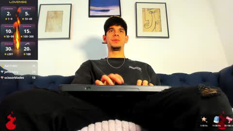 Snapshot of brayhambrown chatting on February 1, 2:16 am brayhambrown online show from February 1, 2:16 am