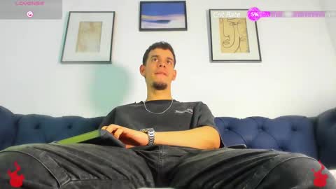 Snapshot of brayhambrown chatting on February 23, 1:35 am brayhambrown online show from February 23, 1:35 am