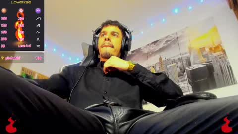 Snapshot of brayhambrown chatting on September 19, 4:16 am brayhambrown online show from September 19, 4:16 am