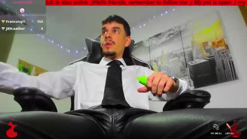 Snapshot of brayhambrown chatting on October 28, 4:13 am brayhambrown online show from October 28, 4:13 am