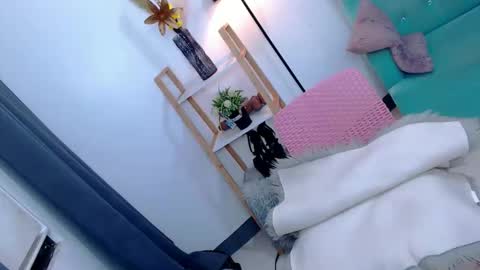 brazeen online show from December 19, 11:06 am