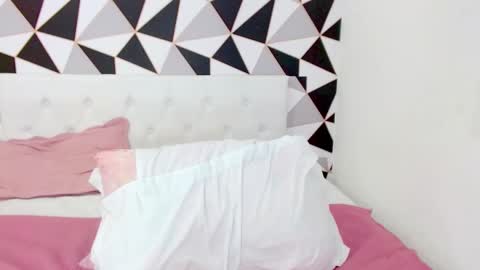 Alice online show from December 15, 2:08 am