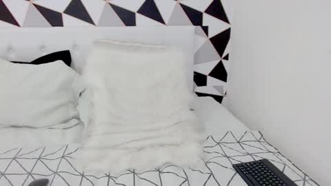 Alice online show from January 14, 4:04 am