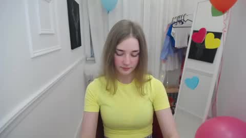 Bree online show from April 25, 1:41 pm