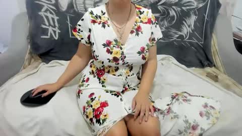 Brenda online show from November 27, 4:09 am