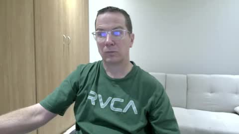 Brett online show from April 18, 7:07 pm