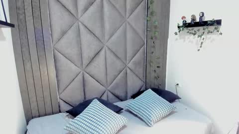 B R I A  online show from February 17, 2:43 am