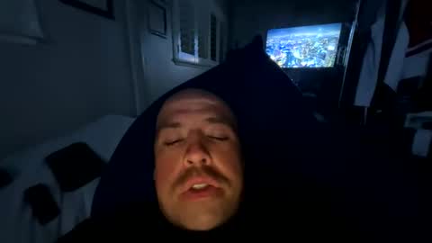 brian3890620 online show from October 26, 4:13 am