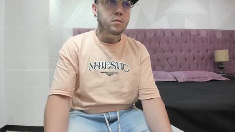 Brian  Chiki online show from February 6, 10:32 pm