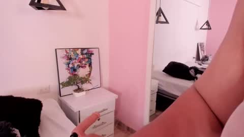 Brianna online show from May 15, 4:32 am