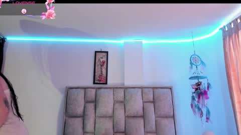     online show from September 17, 6:11 pm