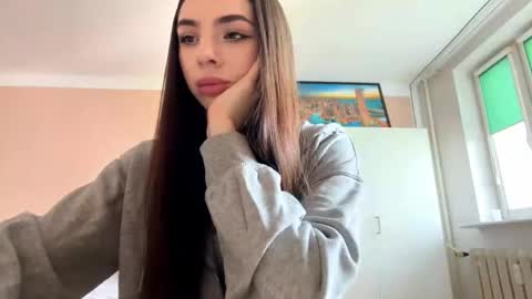 Melony online show from May 11, 8:32 am