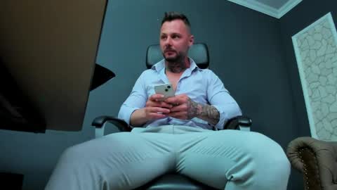 Brian online show from June 7, 7:24 am