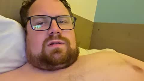 bridgeedude28 online show from June 18, 12:32 pm
