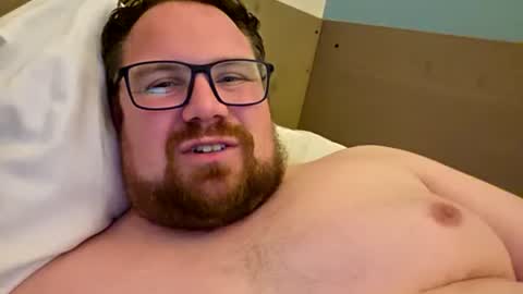 bridgeedude28 online show from June 20, 10:49 pm