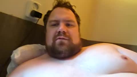 bridgeedude28 online show from July 2, 8:08 am