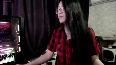 Aisha online show from February 24, 7:11 am