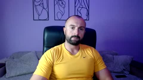 brindlefly69 online show from July 23, 10:24 am