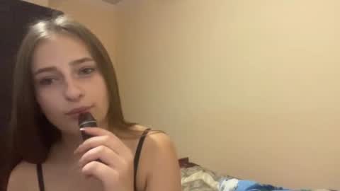 Ciri online show from July 15, 5:28 pm