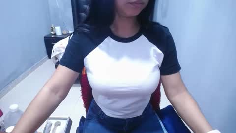 britanyx1 online show from March 10, 2:32 pm