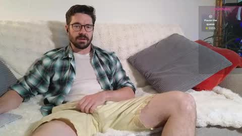 Callum online show from May 26, 7:42 pm