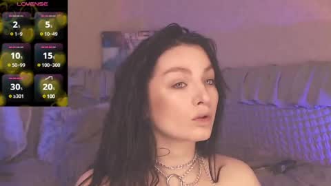 britneybarker online show from March 2, 2:30 am