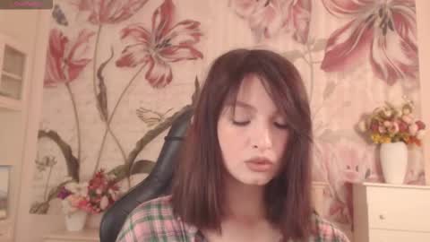 britneybarker online show from September 18, 4:27 am