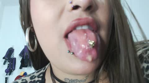 brittanycurvy69 online show from July 28, 9:47 pm
