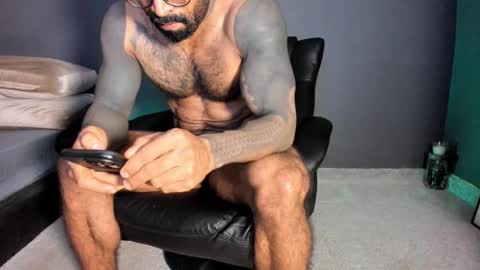 brockhurn_ online show from January 7, 1:43 am