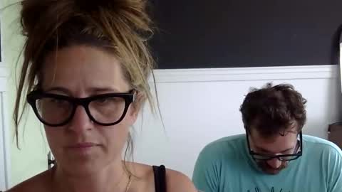 brokecasn online show from May 20, 11:00 pm