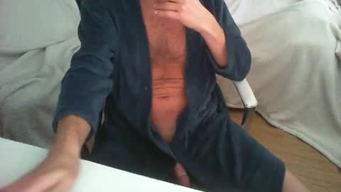 brosey19 online show from April 14, 2:09 pm