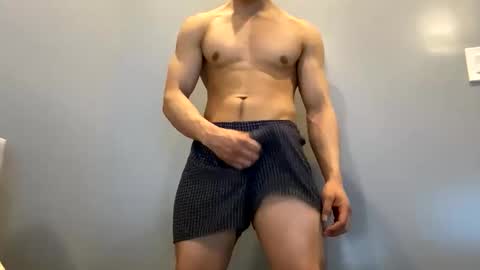 browndaddy4713 online show from March 26, 3:50 pm