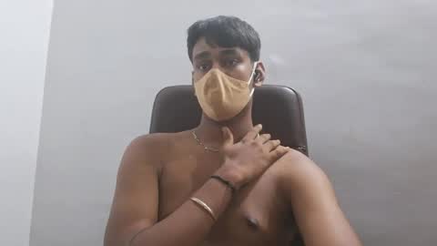 brownguy2505 online show from May 26, 6:47 pm
