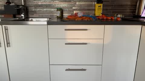 Brownguydan online show from March 8, 4:06 pm