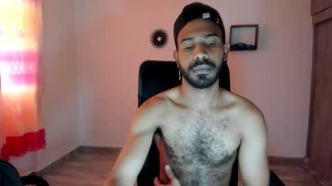 bruce_1111 online show from June 9, 8:19 pm
