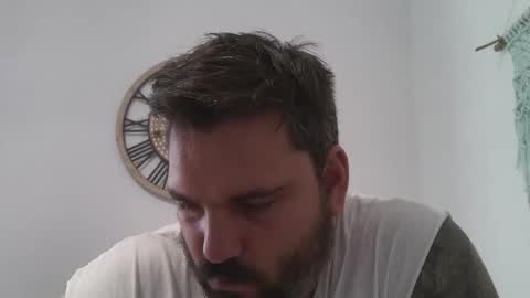 Snapshot of bruce_wayne34 chatting on October 21, 8:41 am Bruce Wayne online show from October 21, 8:41 am