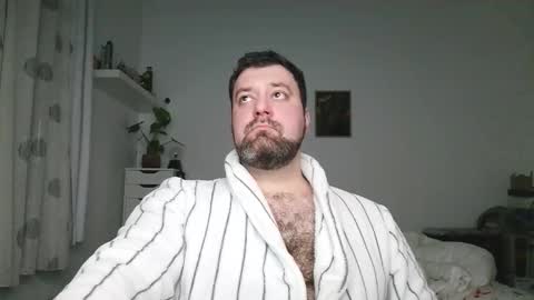 Bruce online show from November 25, 5:23 pm