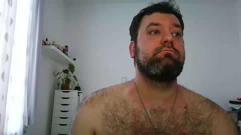 Snapshot of brucemf chatting on October 9, 3:28 pm Bruce online show from October 9, 3:28 pm