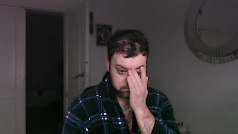 Snapshot of brucemf chatting on January 19, 6:53 am Bruce online show from January 19, 6:53 am