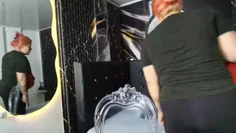 Bruja SCarlata online show from September 23, 10:09 am