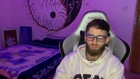 ganjatalks online show from November 21, 8:40 pm