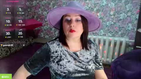 Julia online show from June 12, 10:31 pm