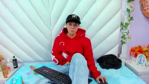 Snapshot of bruno_cruz chatting on October 2, 3:05 am Bruno Cruz online show from October 2, 3:05 am