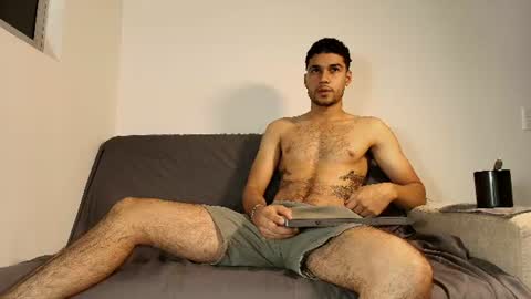 bry_alx online show from June 16, 2:59 am