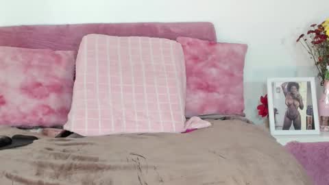 hot online show from February 23, 3:25 pm