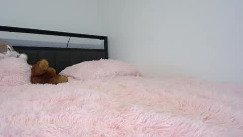 Queen Lola XXX online show from March 15, 1:21 am