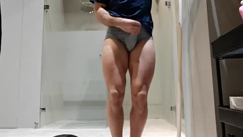 Leeo online show from March 12, 7:02 am