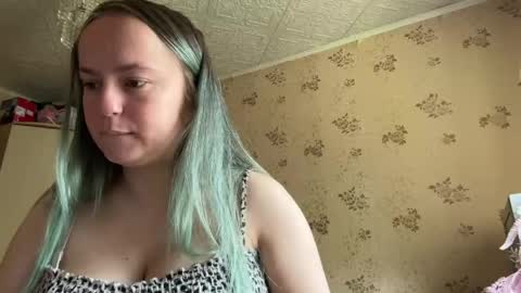 bubblegum_tempt online show from May 9, 4:51 am